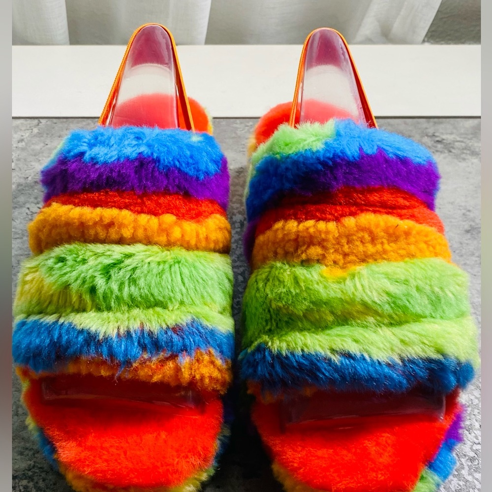 UGG Women Fluff Yeah Rainbow Sandals-Rare Find